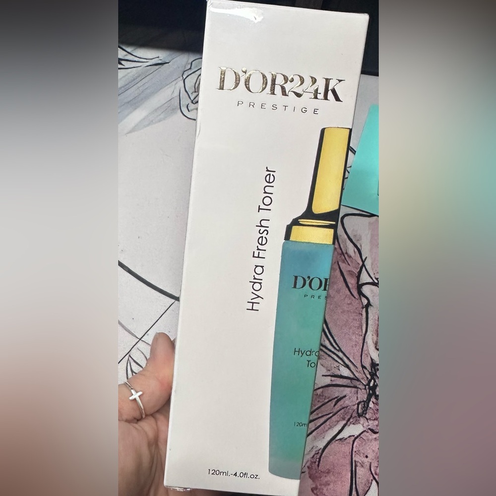 D'OR Hydro Fresh Toner - Aqua & Gold Packaging